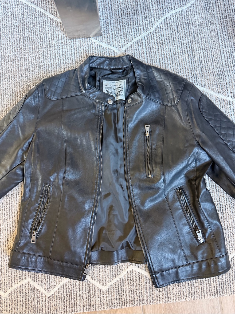 Levi's Black Leather Biker Jacket for Women - Picture 3 of 3